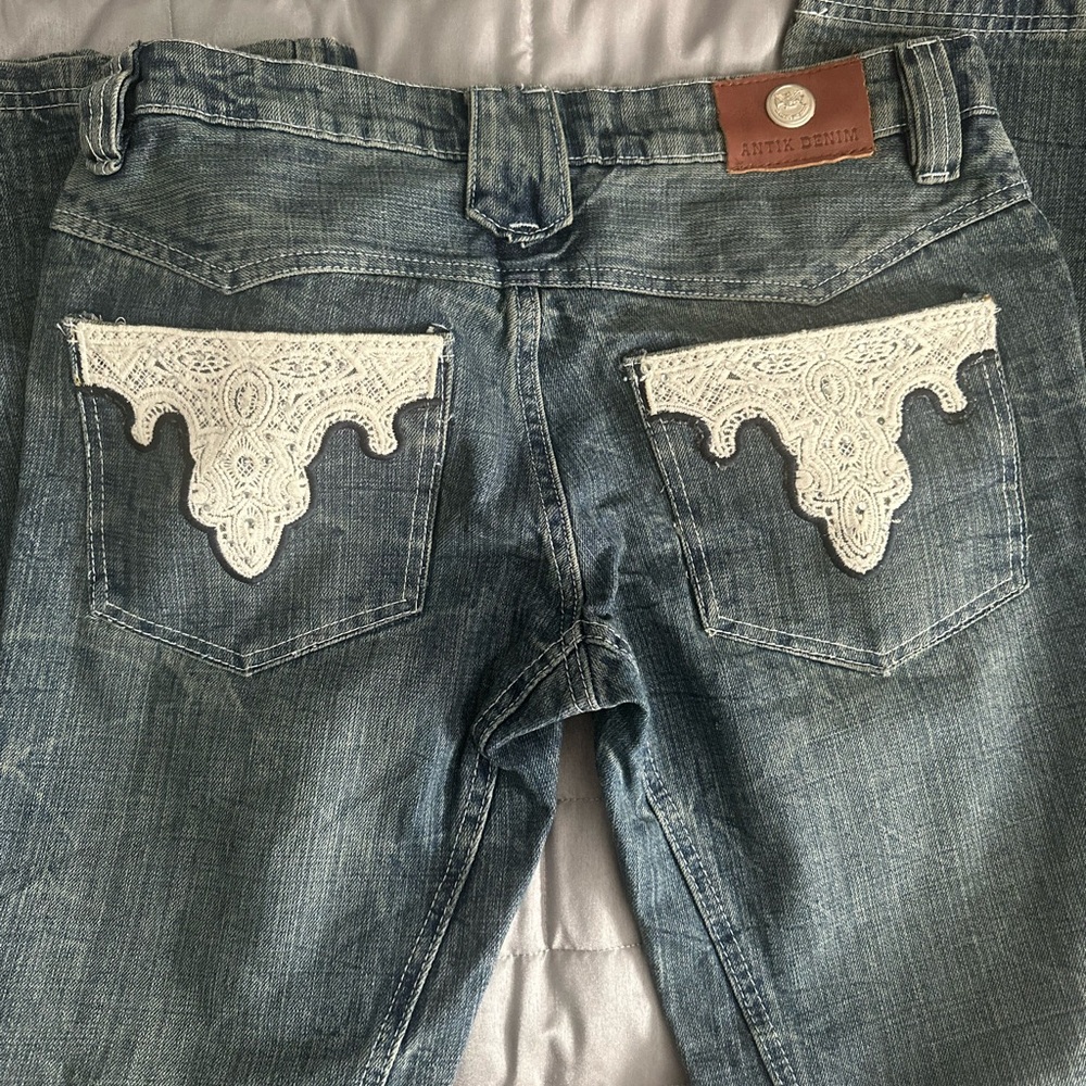 ANTIK JEANS